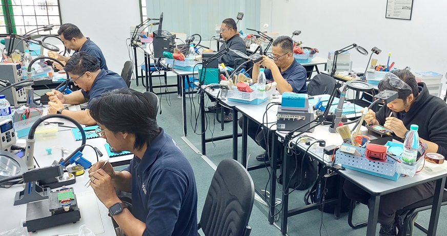 Higher Advanced Electronics Repair Course